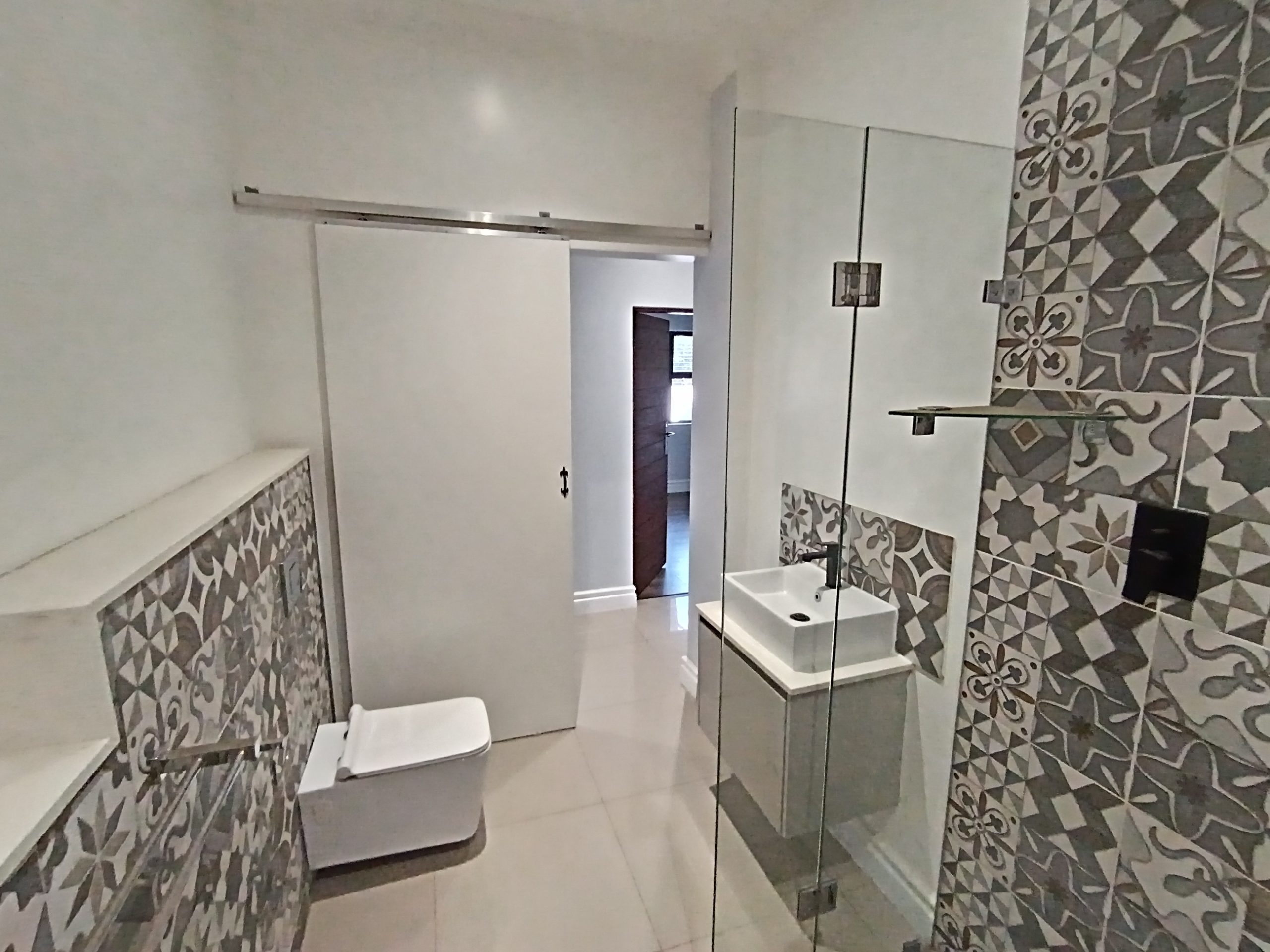 Gallery Image 6