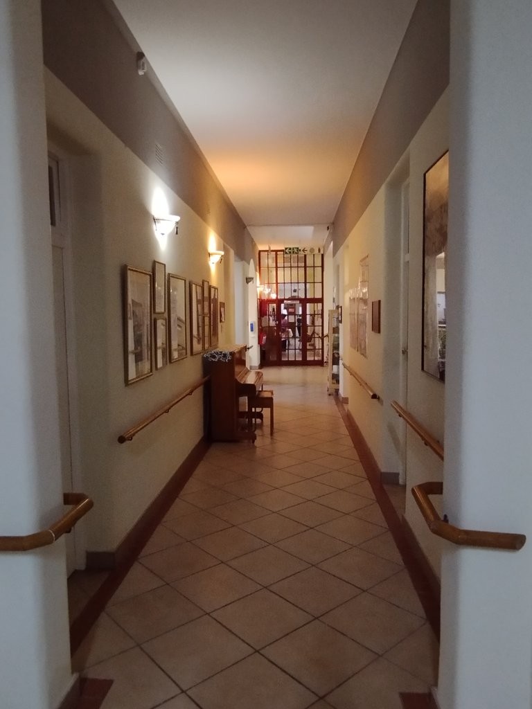 Gallery Image 16